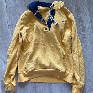 Yellow Vineyard Vines Sweatshirt